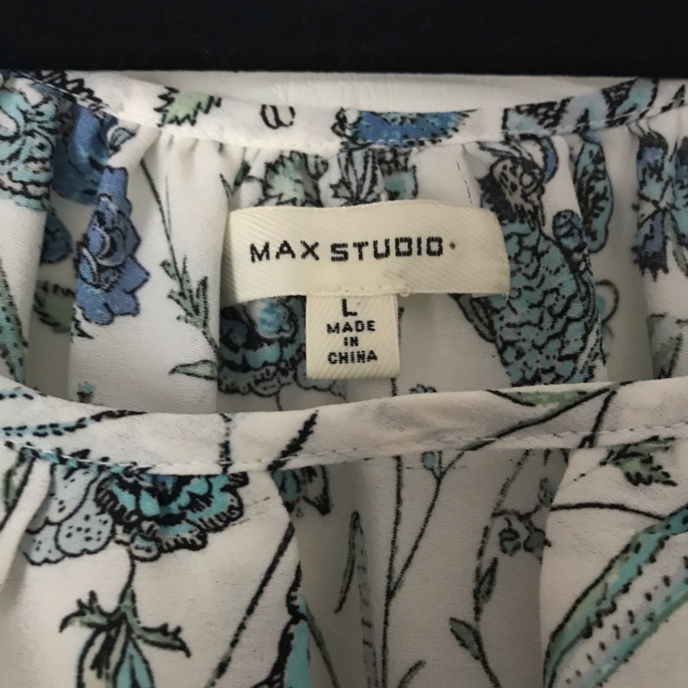 Max Studio Top - Picture 3 of 4